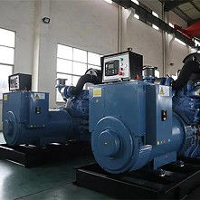 Conjunto de gerador paralelo de 500 kW para fornecimento de energia estável e consistente
