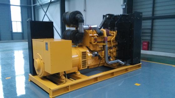 Gerador diesel de emergência de 1000 kW refrigerado a água 400V / 230V